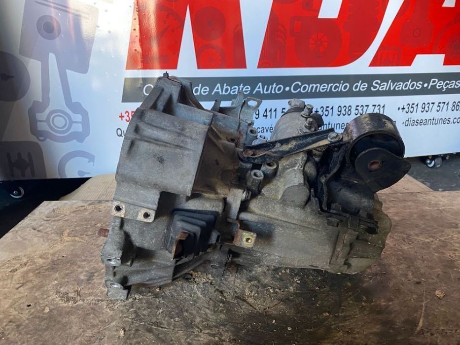 CV271 Caixa De Velocidades Toyota Corolla Starvan 2.0D 1995