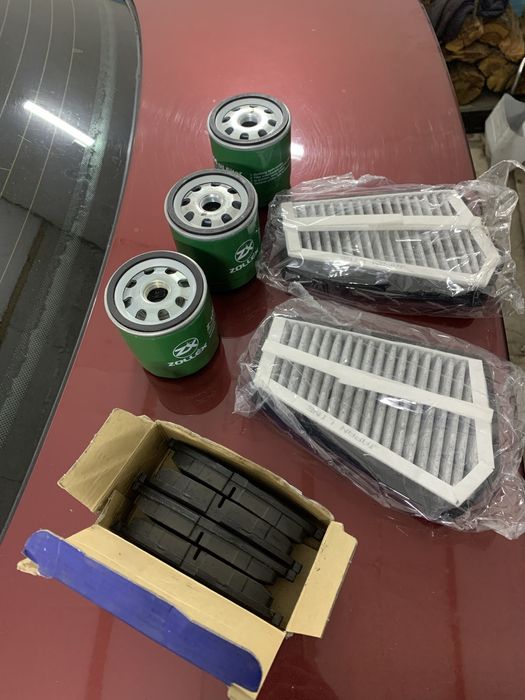 Продам передні колодки