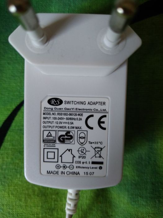 Escova de limpeza facial a ultrassom