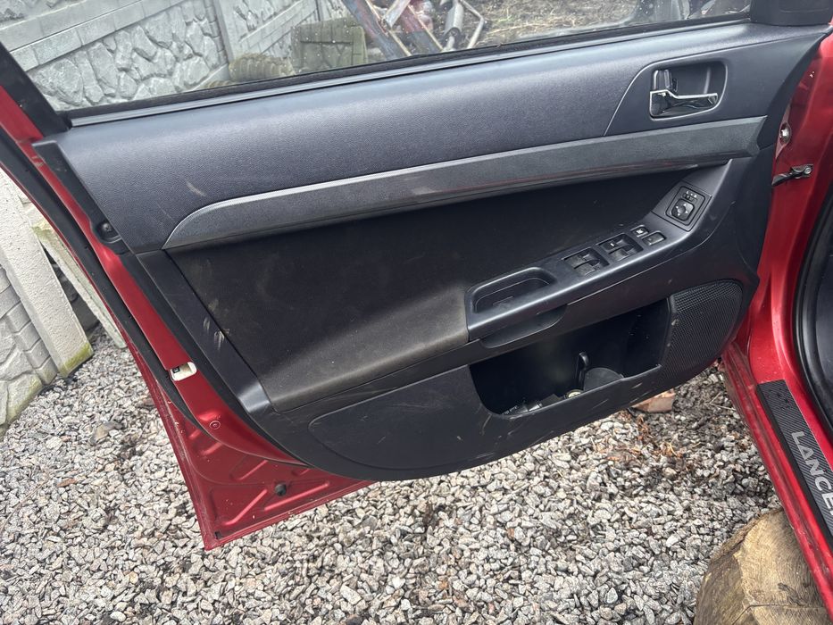 Карти дверей Mitsubishi Lancer X