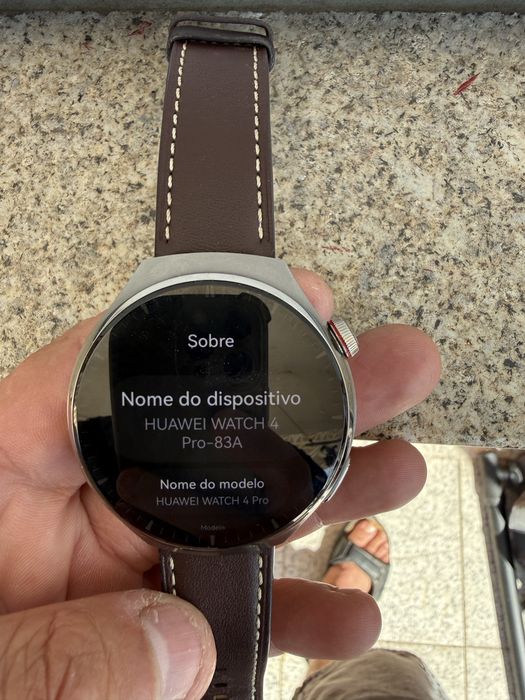 Huawei Watch 4 Pro - igual a novo - titanio e safira