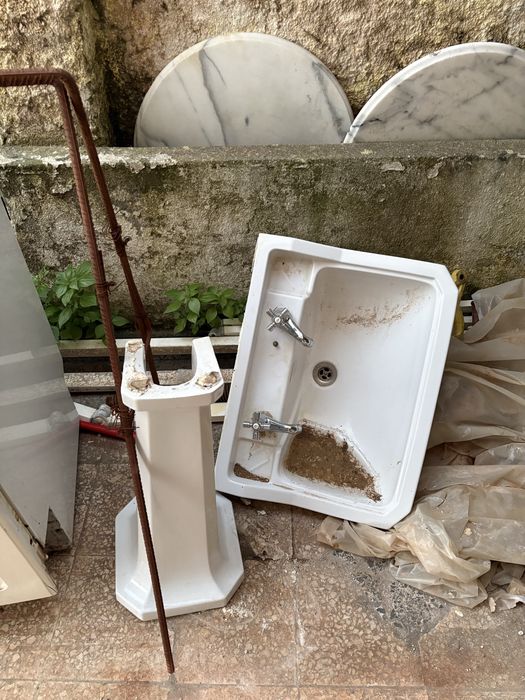 Conjunto Sanitario ( sanita, lavatorio e bidé)
