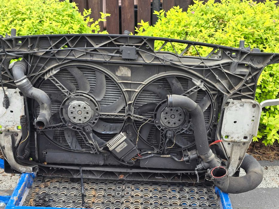 Pas przedni z chłodnicami wzmocnienie AUDI A6 C7 4G 11-14 3.0 TDI
