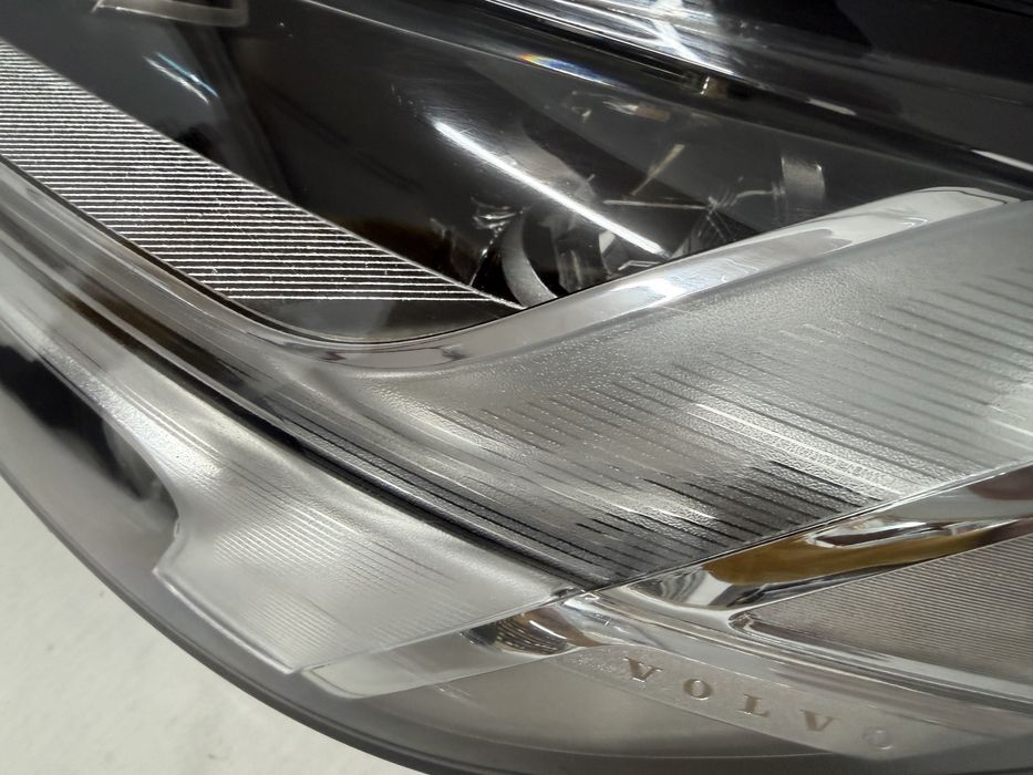 Lampa Lewy Przód VOLVO V90 S90 FULL LED 17-23r.