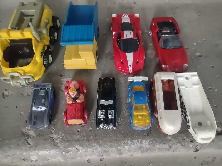 Машинка коллекционная модель моделька машина Mercedes