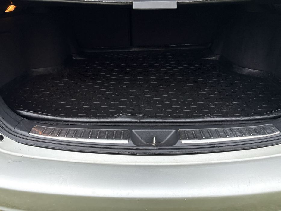 Продам машину…в хорошому стані.. детальніше телефонуйте