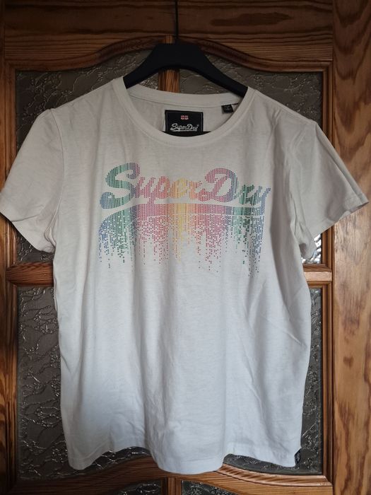 Superdry biały t-shirt z nadrukiem