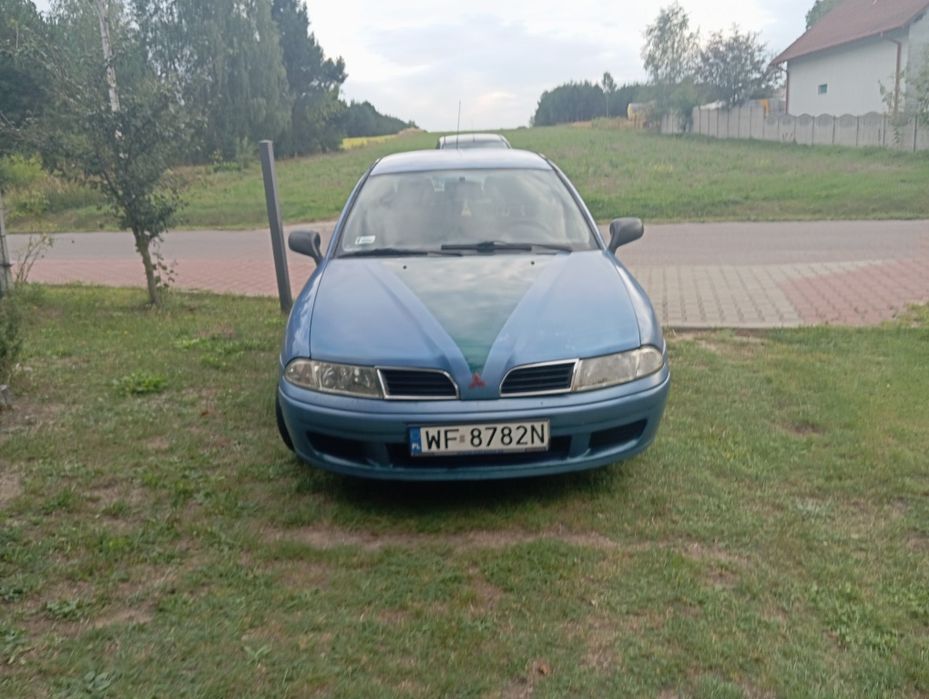 Mitsubishi Carisma