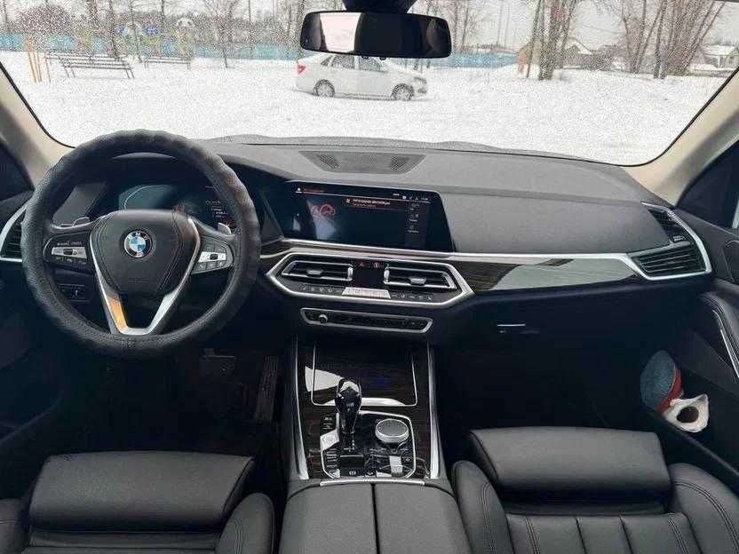 Продам BMW x5 2020