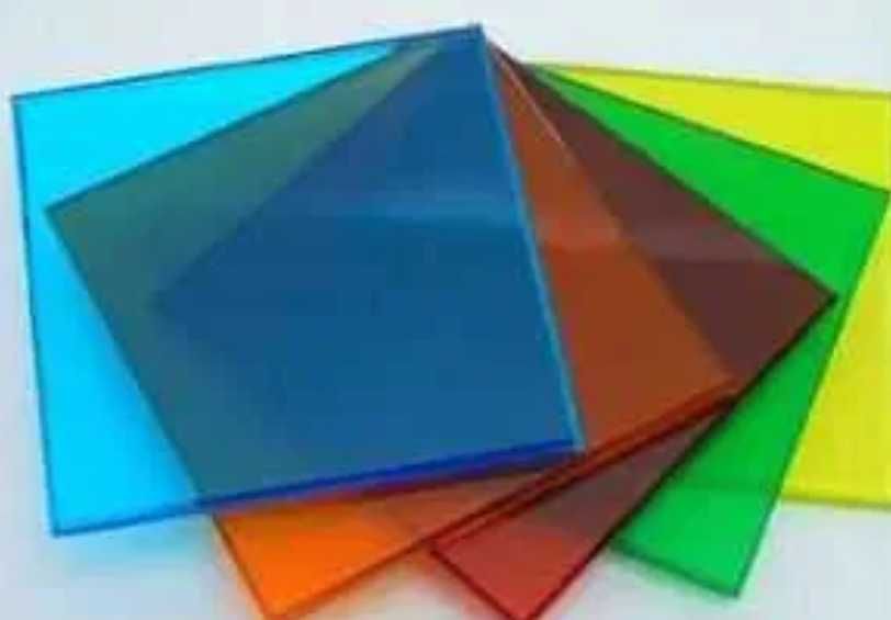 Поликарбонат для остекления зданий теплиц навесов ..ГАРАНТИЯ 10 лет.