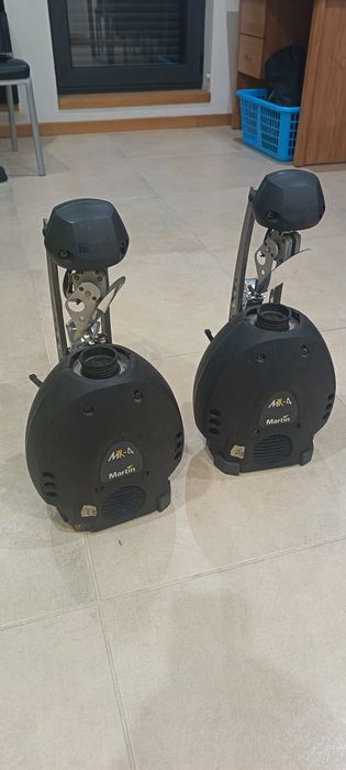 Vendo dois robôs Martin mx-4 iluminação