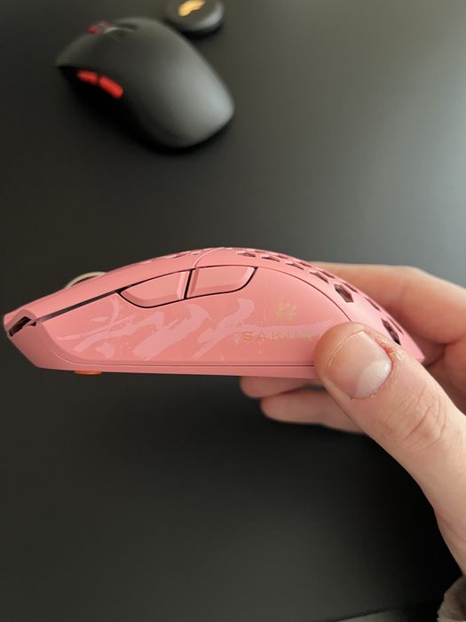 Finalmouse ulx sakura L + vaxee pa в подарунок. Ігрова мишка