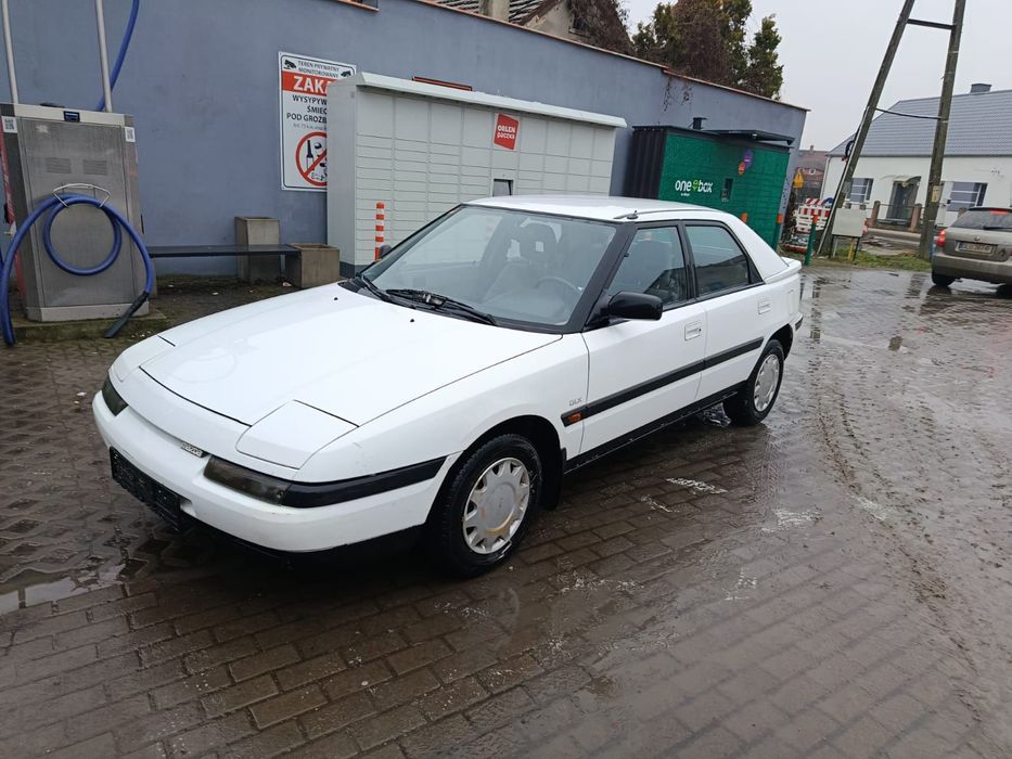 Mazda 323F 1.6 benz. 1991 r.