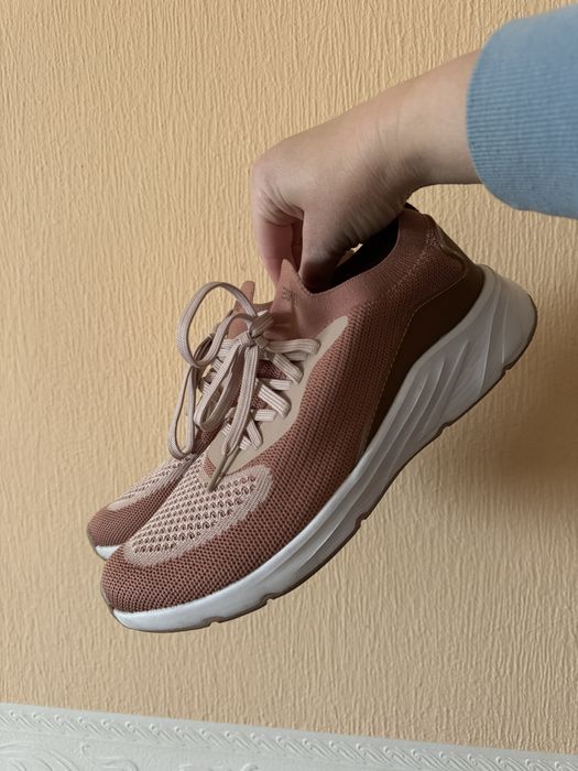 Кросівки жіночі Esprit 40 розмір