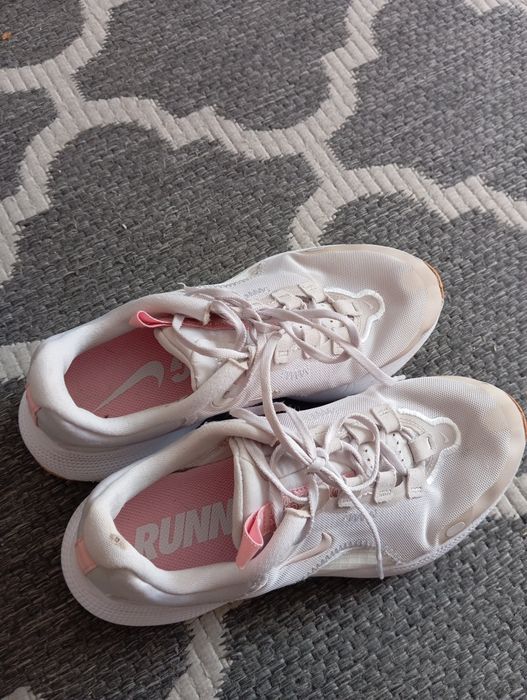 Buty Nike damskie 37,5