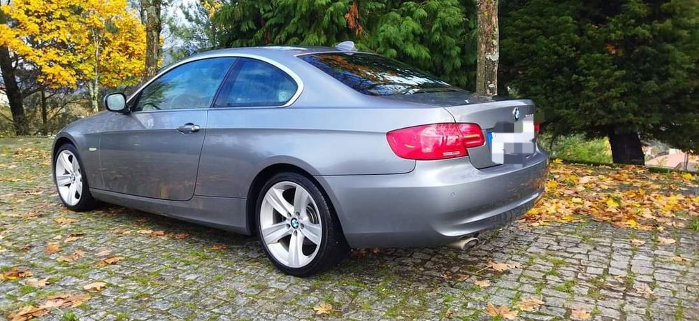 BMW 320d lci coupe e92 184cv