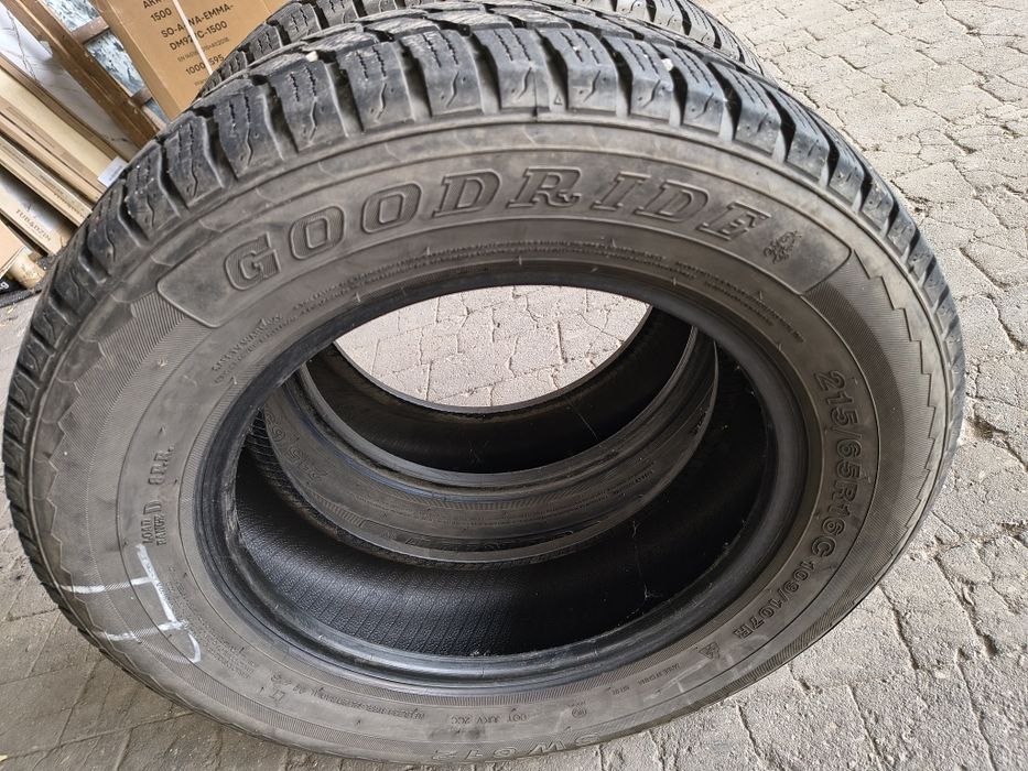 Opony  Zimowe Dostawcze Goodride 215/65/16C SW 612