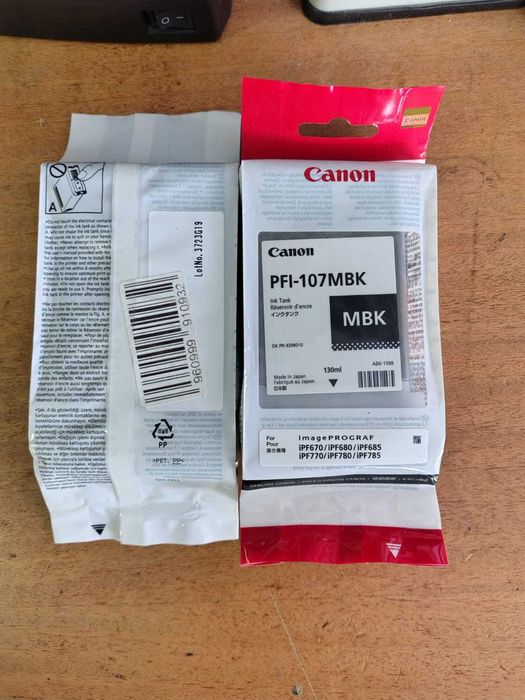 2 Tinteiros Canon PFI-107