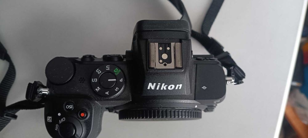 Nikon Z5. Body. Бездзеркальний. Пробіг 1000. Камері 2 роки. Стан нової