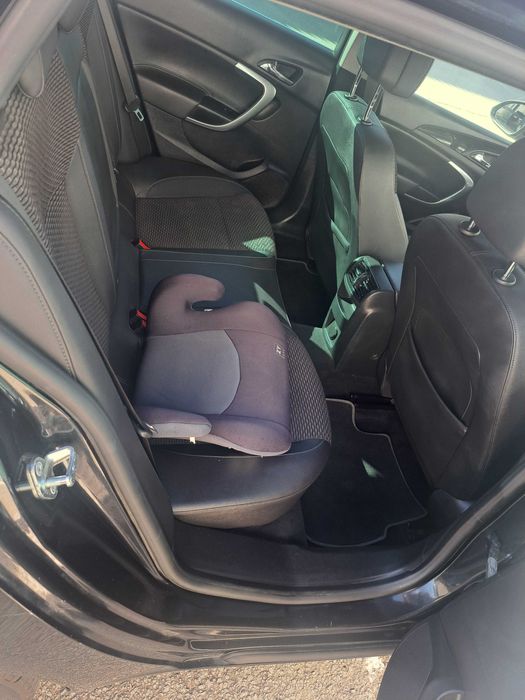 OPEL Insignia Sports Tourer -Cosmo – 2014 – Diesel – Manual