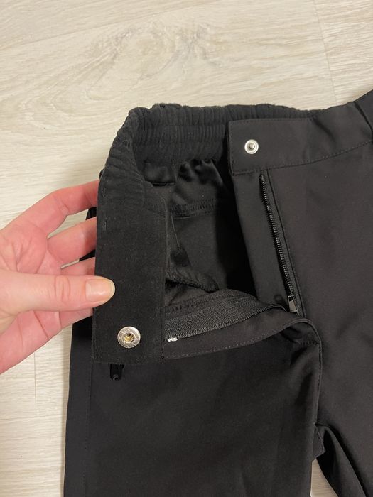 Штани  з водовідштовхувальної тканини