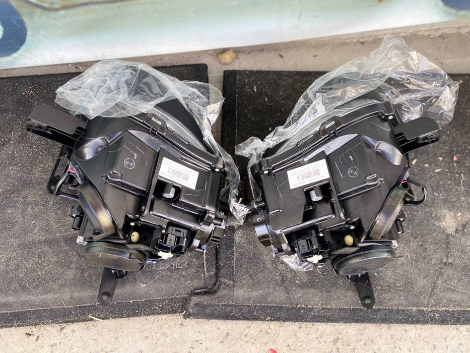 Фари Nissan Juke ксенон лінза 2015-2020