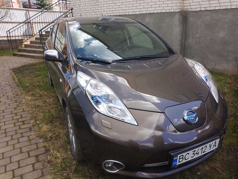 Автомобіль Nissan Leaf 30кВт 2015 електро