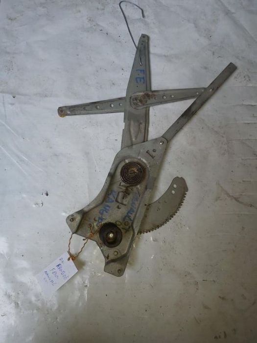 Elevador Manual esquerdo Renault Kangoo