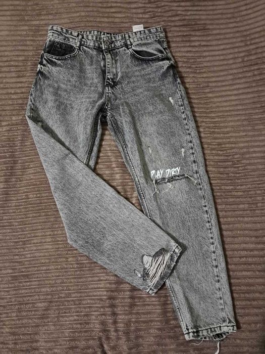 Стильні джинси сірого кольору