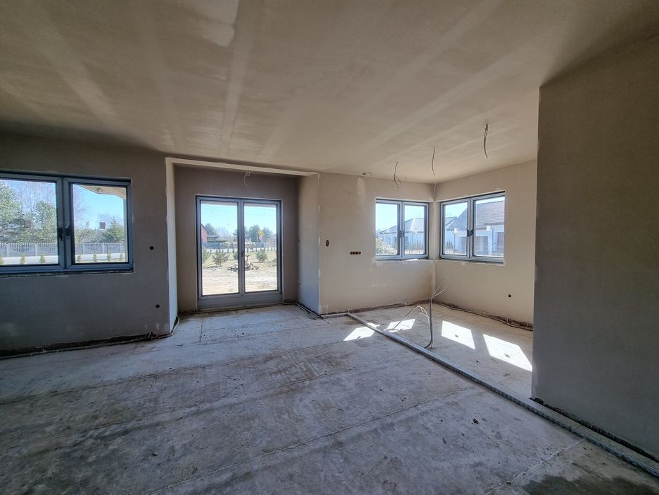 Tynki Maszynowe Gipsowe Utwardzone Cementowo-Wapienne.Posadzki Mixokre