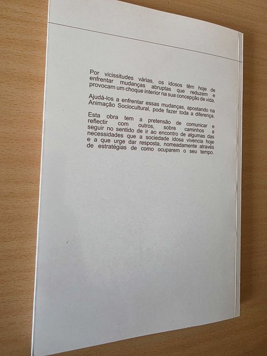 Livro "Animação Socicultural na Terceira Idade" de Maria José Cunha