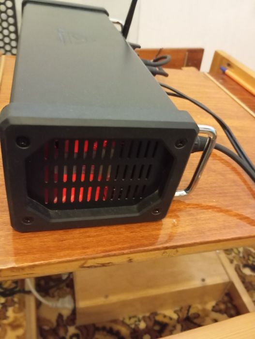 Behringer X Air XR12.