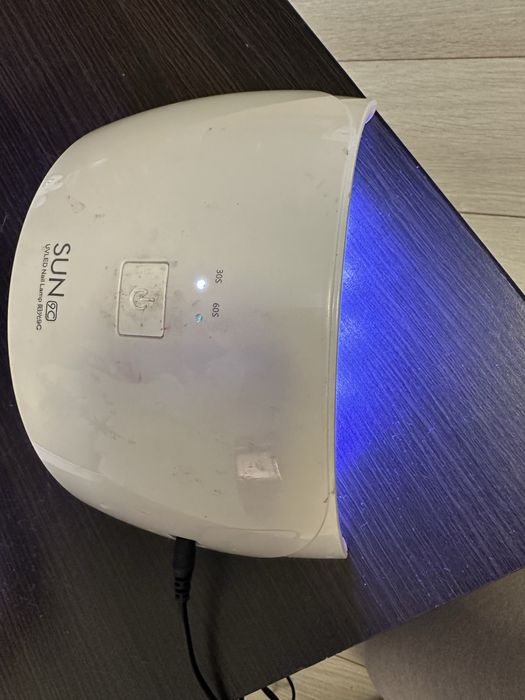 Лампа для манікюру