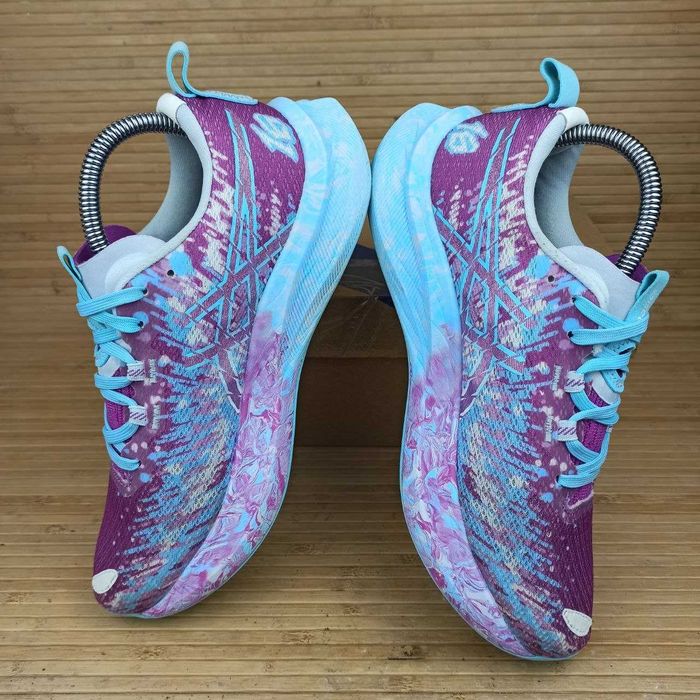 Кросівки Asics Gel Noosa Tri 16 Розмір 40 (25,5 см.)
