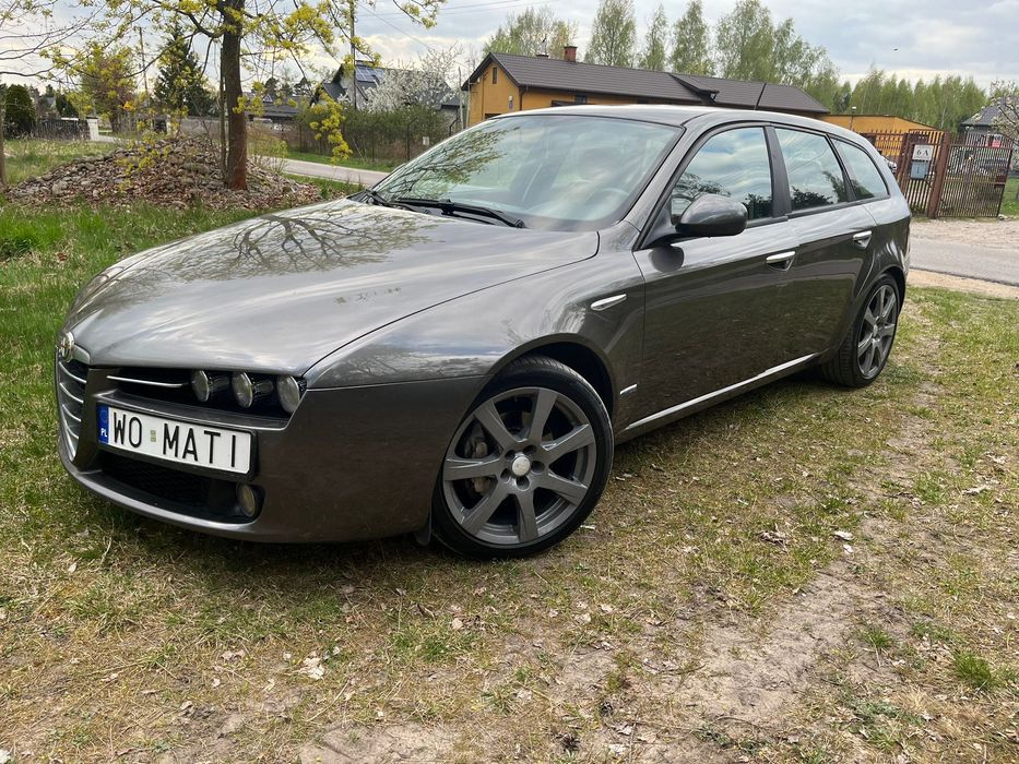 Alfa Romeo 2009 rok 1.9 diesel automat
