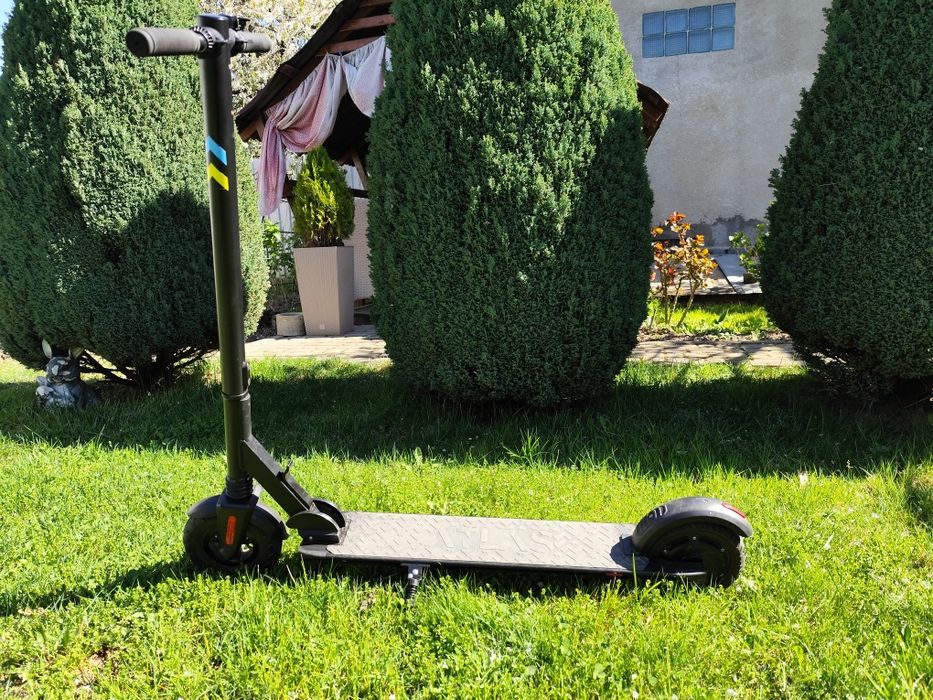 Електросамокат Atlas 0809