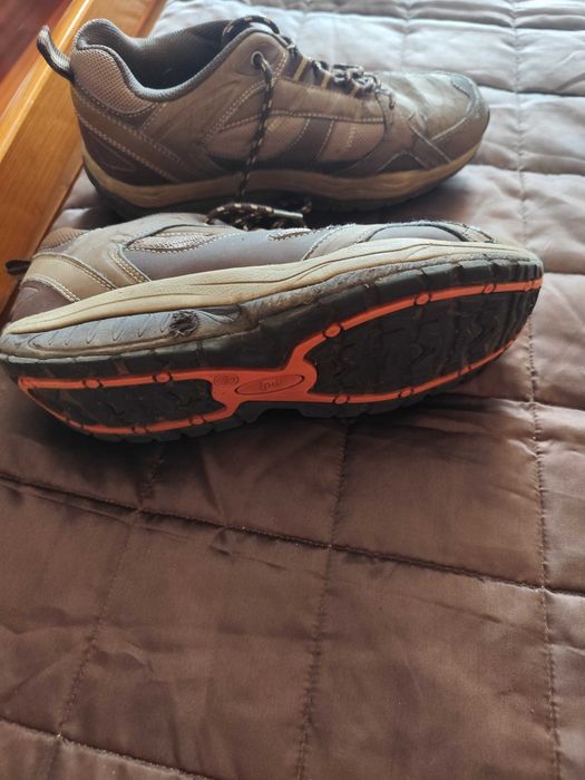 Sapatilhas castanhas CRIVIT, tamanho 41