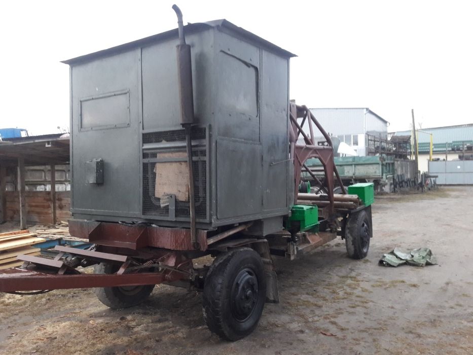 Копання криниць, копка колодцев. Буровою машиною та вручну.