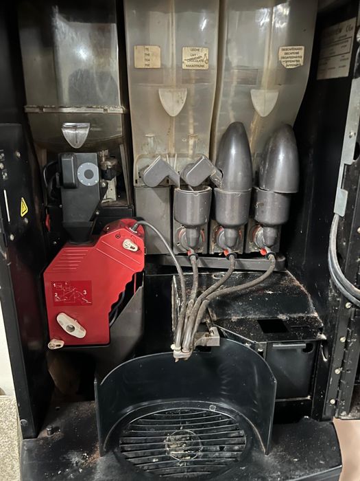 Maquina de Café Azkoyen com moedeiro