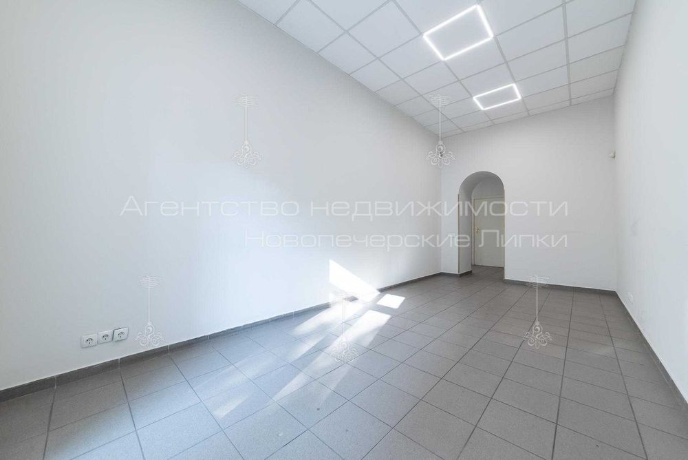 Ексклюзивне приміщення - Гет. Павла Скоропадського, 17А Льва Толстого