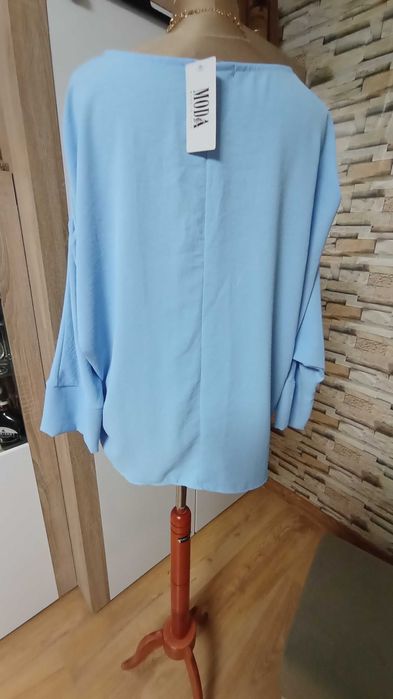 Elegancka zwiewna bluzeczka
