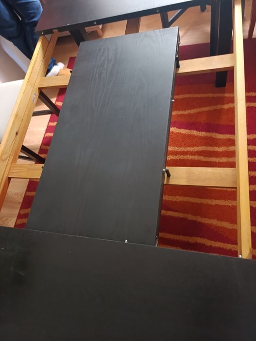 Mesa de casa de jantar do IKEA