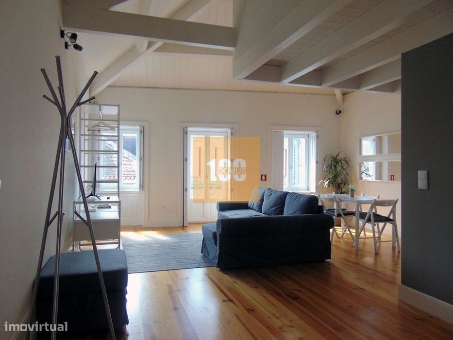 T1 mezanino com varanda em Cedofeita