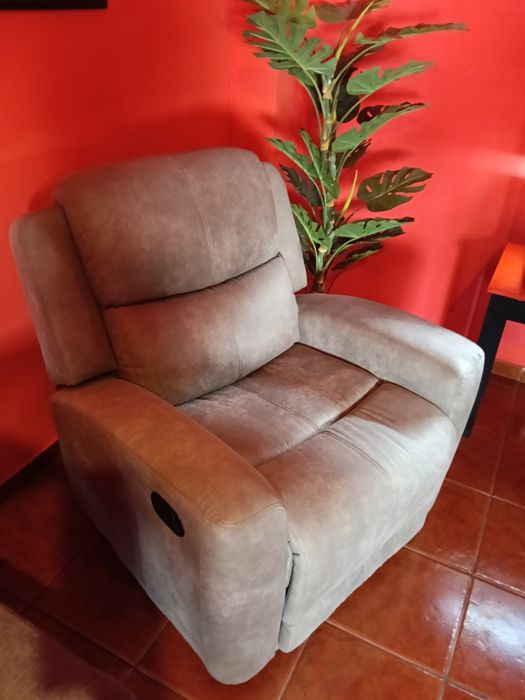Poltrona Cinza Antracite