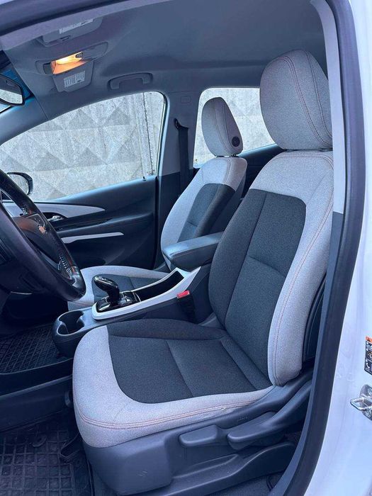 Оренда Chevrolet Bolt | Таксі та особисте користування | Електрокар