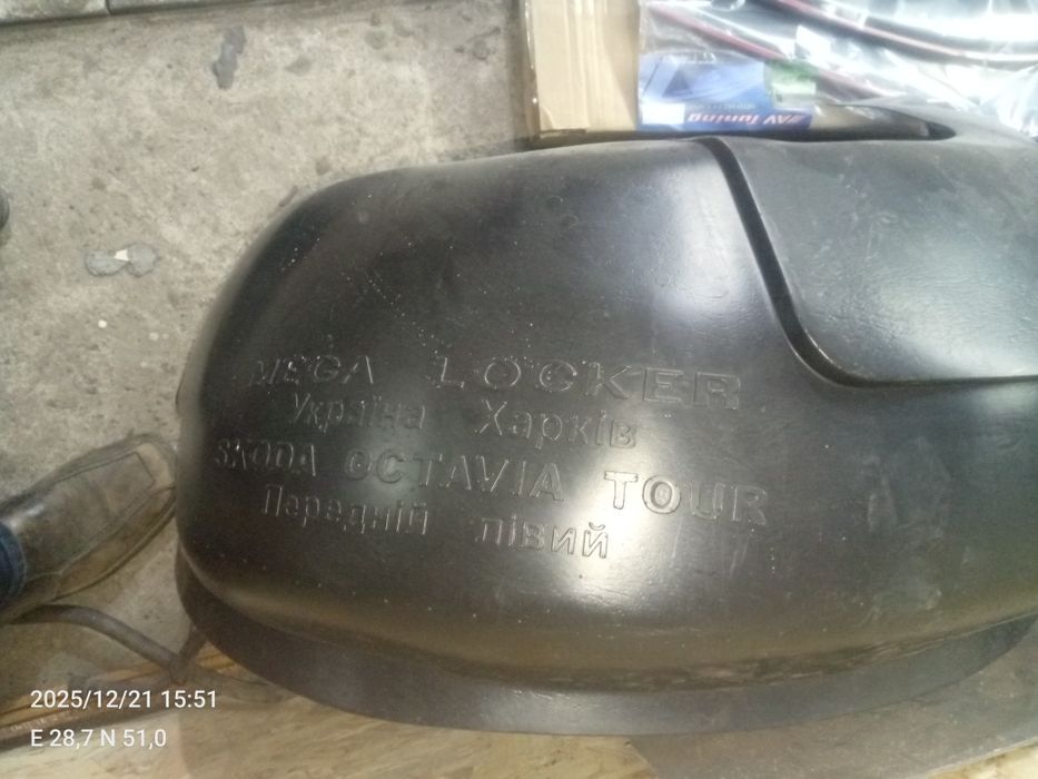 Дефлектор окон новый