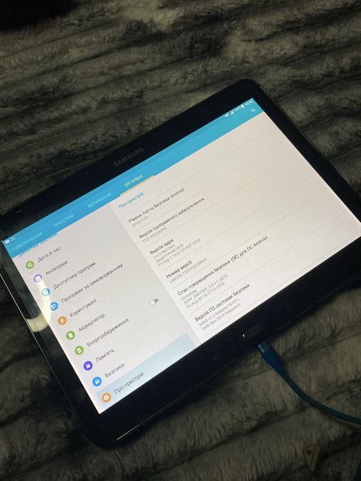 Продам планшет samsung tab4