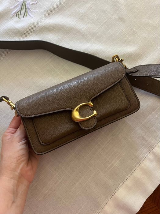 Сумка Coach Tabby 20 cm