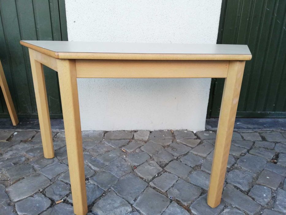 Cadeiras Coloridas Criança