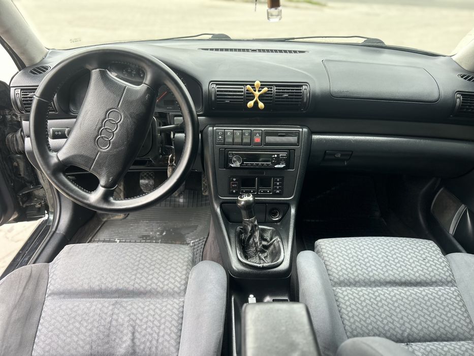 AUDI A4 b5 1.8 adr передньо привідна